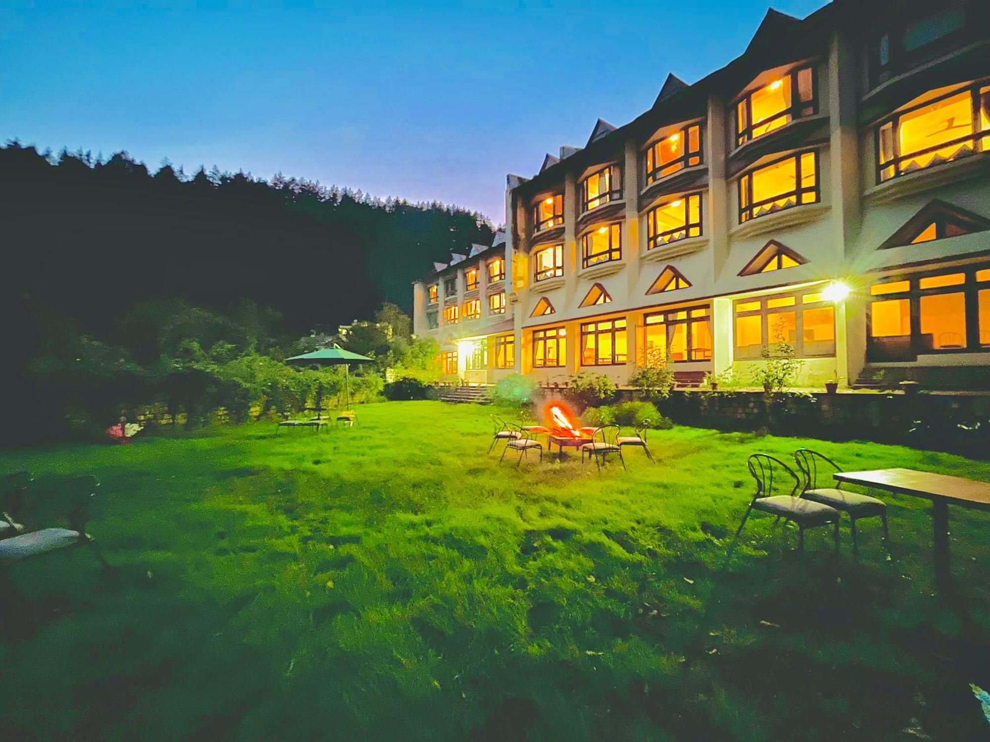 The Sagar Resort - Few Steps From Manali Mall Road Eksteriør bilde